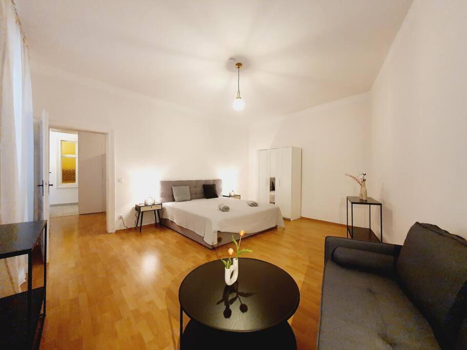 Savoir Vivre Apartments Rueppgasse เวียนนา ภายนอก รูปภาพ